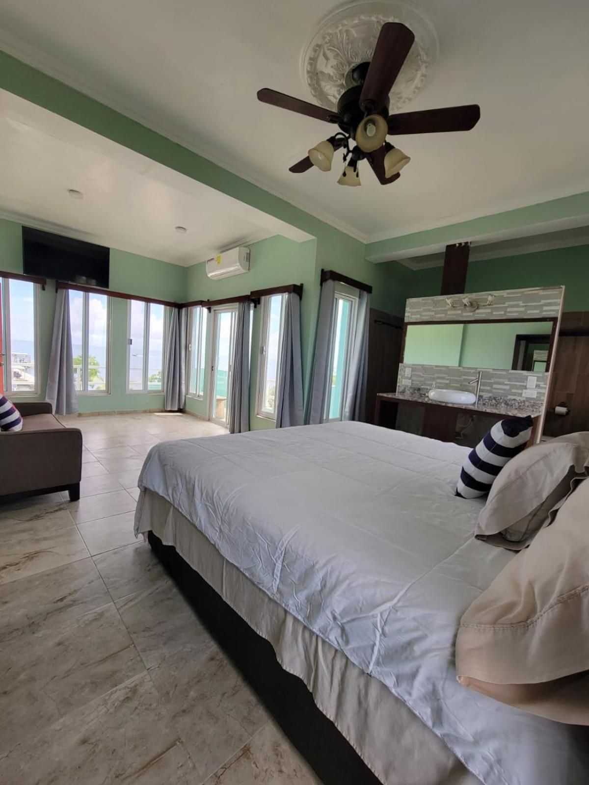 Island Magic Villas เคย์คอล์กเกอร์ ภายนอก รูปภาพ